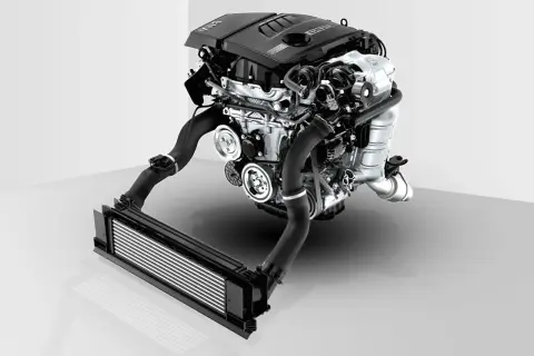 Silnik BMW 1.6 THP poprawiony, z turbosprężarką i intercoolerem.